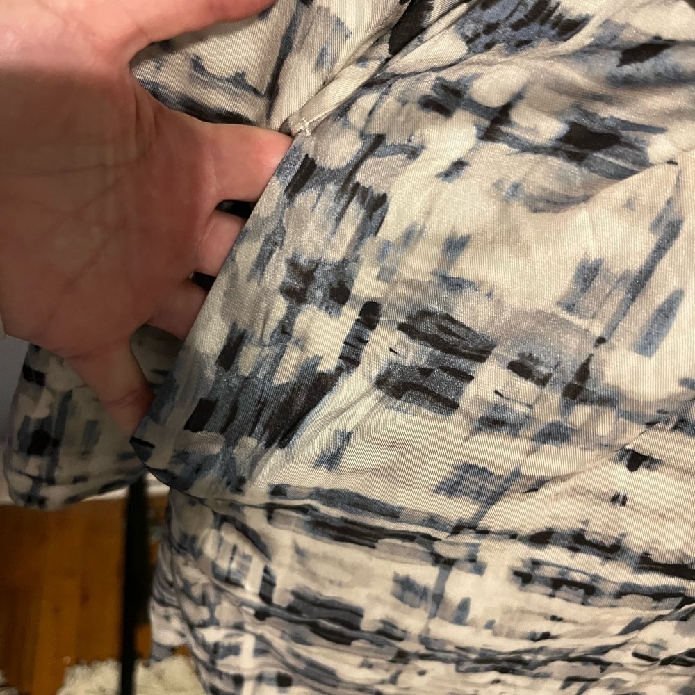 Banana Republic Monochrome Patterned Midi Dress - Picture 5 of 12
